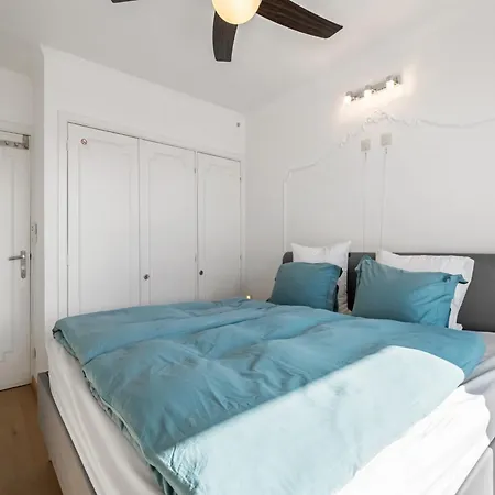 Апартаменты Flat By The Seaside With Stunning Ocean Views Бланкенберге